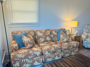 Nhà, 2 phòng ngủ | Khu phòng khách