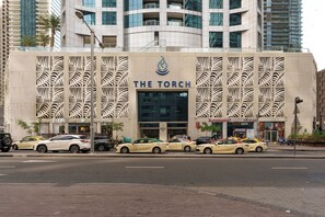 Front of property - Marco Polo - Stylish & Spacious 2 BR with Marina + City Views (Dubai)