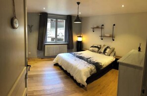 5 habitaciones, wifi gratis y ropa de cama 
