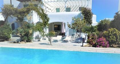 DREAM HOUSE ORNOS BEACH