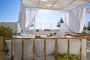 Lanai - Vera's White Pearl Apartment (Avola)