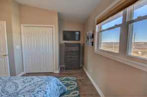 3 bedrooms, WiFi