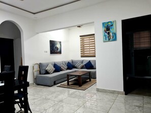 Apartment | Living area - Charming, Quiet & Cozy - Close to Highway,parking (Adenta)