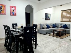 Apartment | Dining - Charming, Quiet & Cozy - Close to Highway,parking (Adenta)