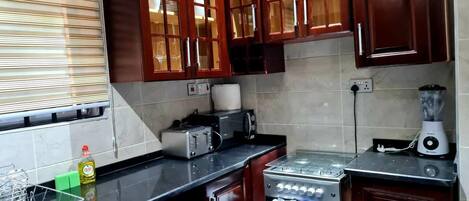 Apartment | 2 bedrooms, iron/ironing board, free WiFi, bed sheets