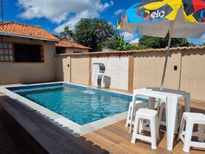 Outdoor pool, a heated pool - Garden of Edem (GO)