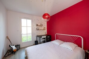 6 bedrooms, free WiFi