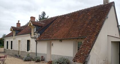 LongÚre idéalement située pour la visite des chateaux de la Loire