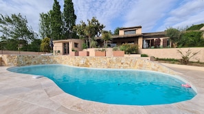 Seasonal outdoor pool