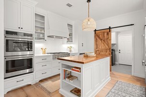 Refrigerador, horno, cafetera/tetera