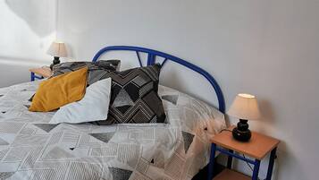 3 slaapkamers, een strijkplank/strijkijzer, gratis wifi