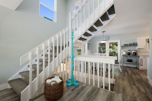 Island Escape with Pool and Balcony! Near the Beach and Dining - Two Sisters