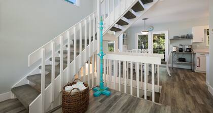 Island Escape with Pool and Balcony! Near the Beach and Dining - Two Sisters