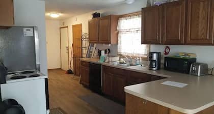 Spacious 1 BR Apartment located above a Salon.