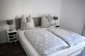 3 camere, Wi-Fi, lenzuola