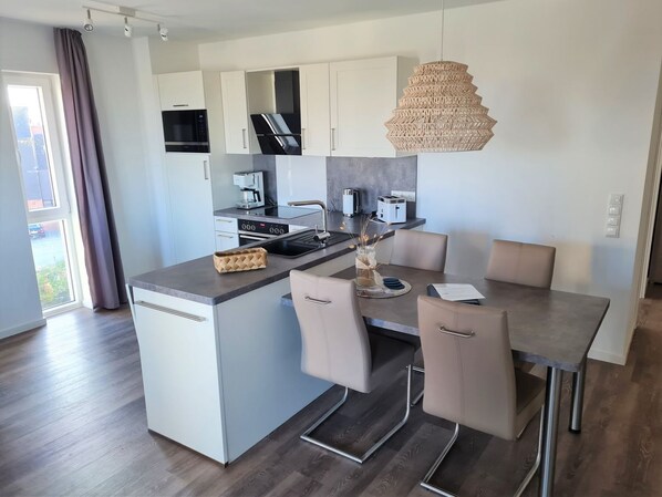 Image sans description, 1 de 12, bouton