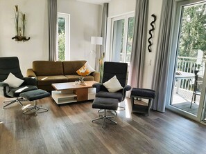 TV, DVD player, stereo