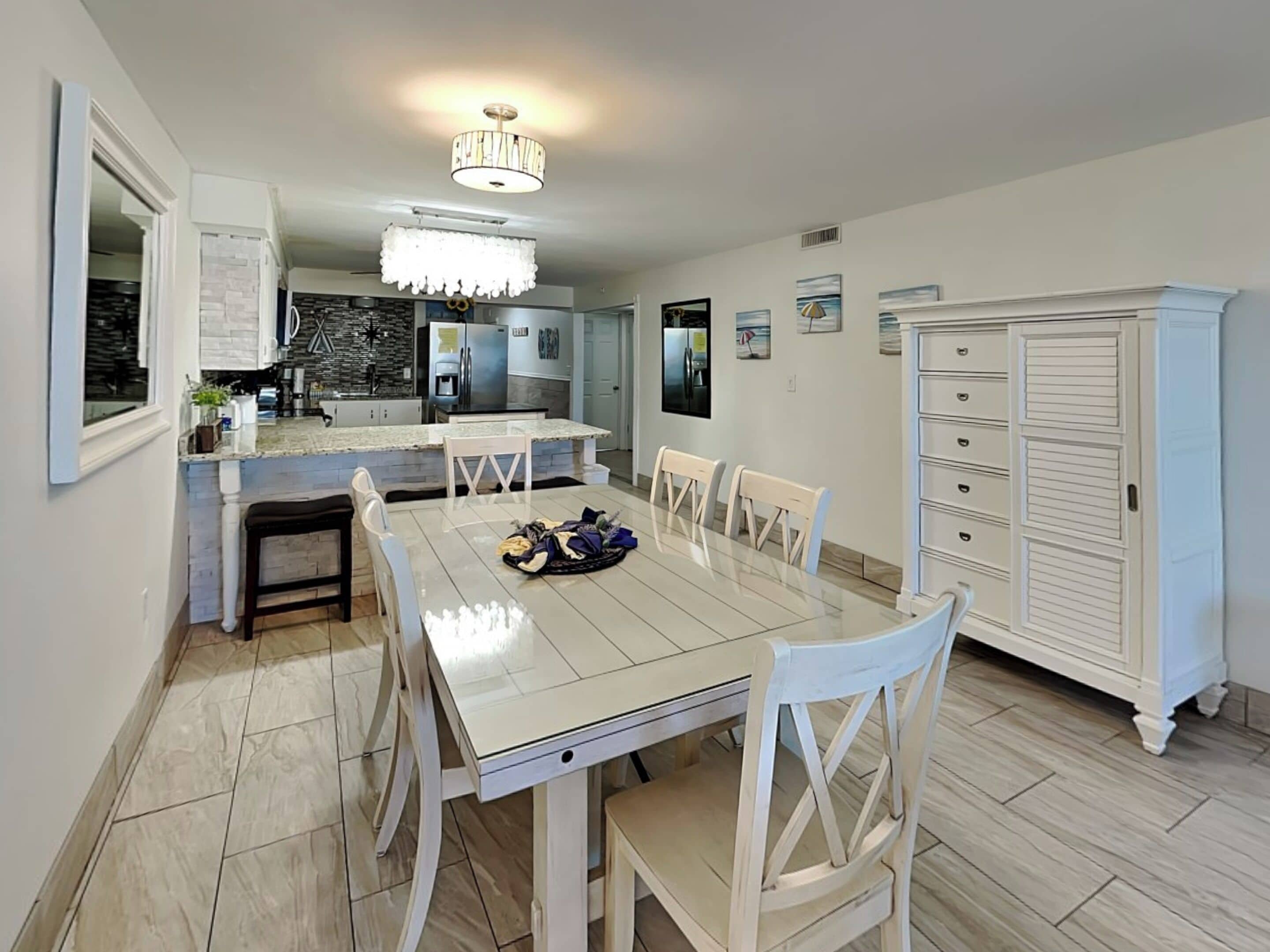 Condo, Multiple Beds, Balcony, Ocean View | Dining