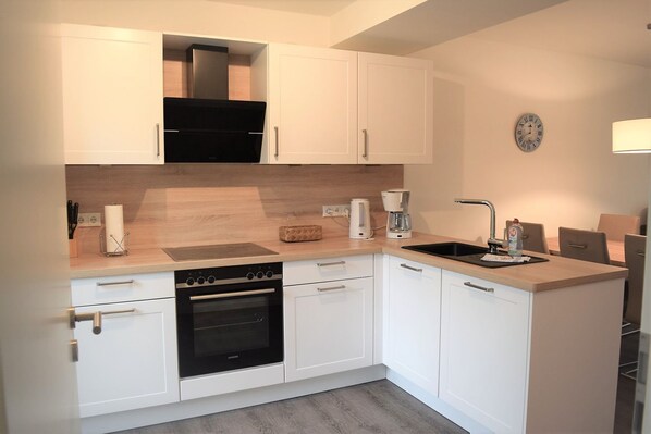 星評価なしの画像、1 / 21、ボタン