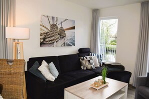 Unclassified image, 5 of 26, button - House No. 40, Ferienhaus Deichgraf - Modern vacation home, sauna, south-facing terrace, (Wangerland)