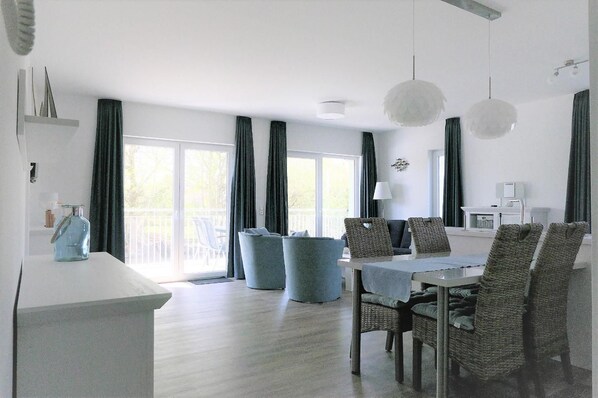 Televisión y estéreo 