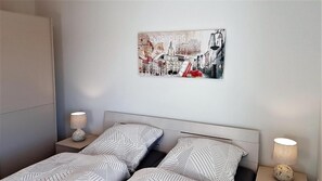 3 sovrum, wi-fi och sÀngklÀder