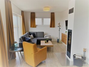 TV, DVD player, stereo