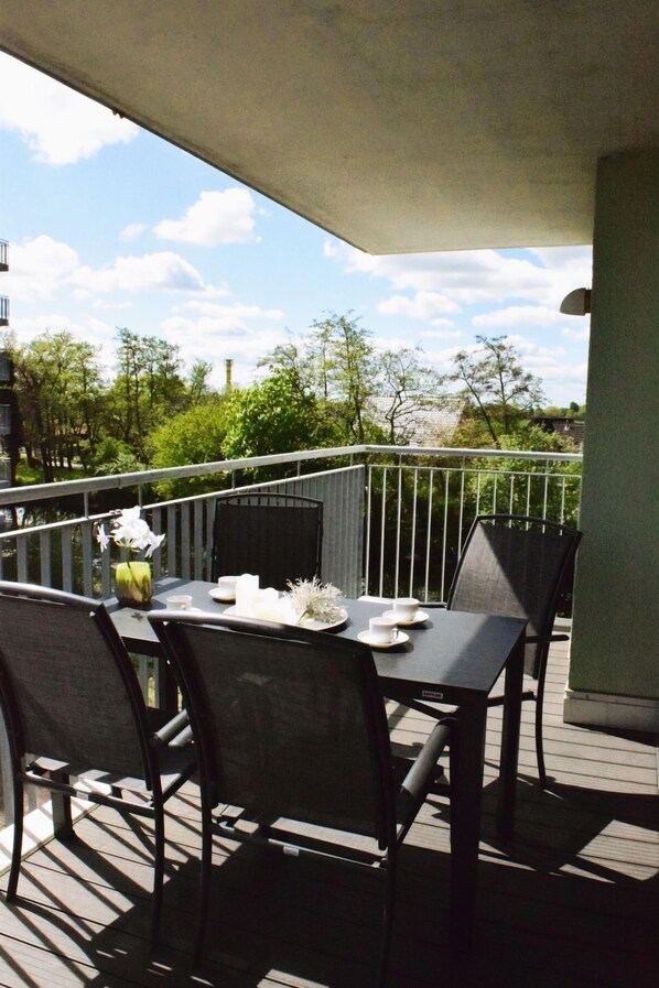 Imagen sin descripción, 1 de 12, botón