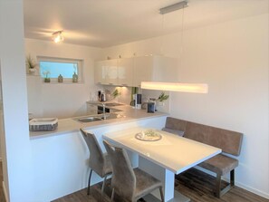 Imagen sin descripción, 3 de 12, botón