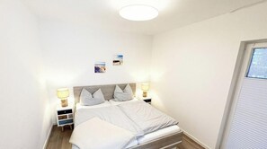 2 bedrooms, WiFi, bed sheets