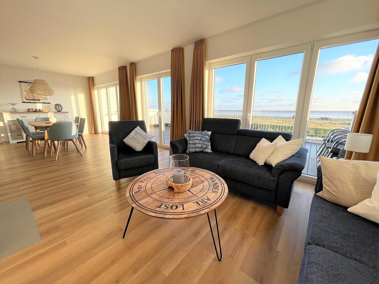 TV, fireplace, stereo