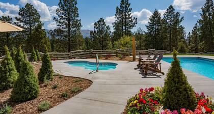 HighPoint Hideaway (#580) |10 min to Ski - Golf- A/C - Deck - Pool/Hot Tub