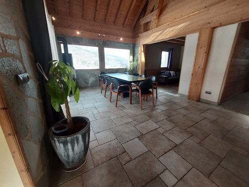 Maison spacieuse et lumineuse au cœur du parc naturel et protégé des Bauges
