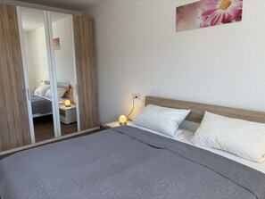 2 bedrooms, WiFi