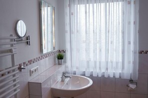 Shower - Our "Seelöwe" in Haus Meeresglück, close to the beach and central! - House Meeresglück (Dahme)