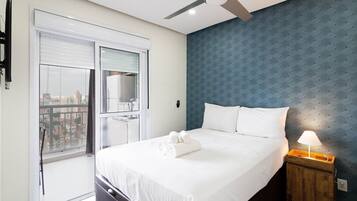 Studio Urbe 1803 | 1 slaapkamer, hypoallergeen beddengoed, individueel gedecoreerd