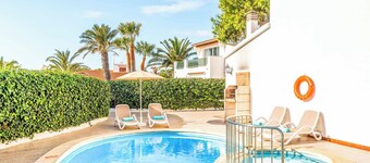 Villa Karoline - Four Bedroom Villa, Sleeps 6