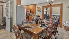 تناول الطعام