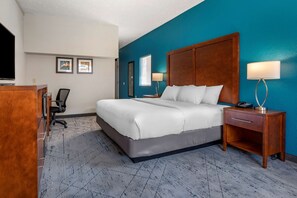 Desk, laptop workspace, blackout drapes, iron/ironing board - SureStay Plus Hotel by Best Western The Villages (Lady Lake)