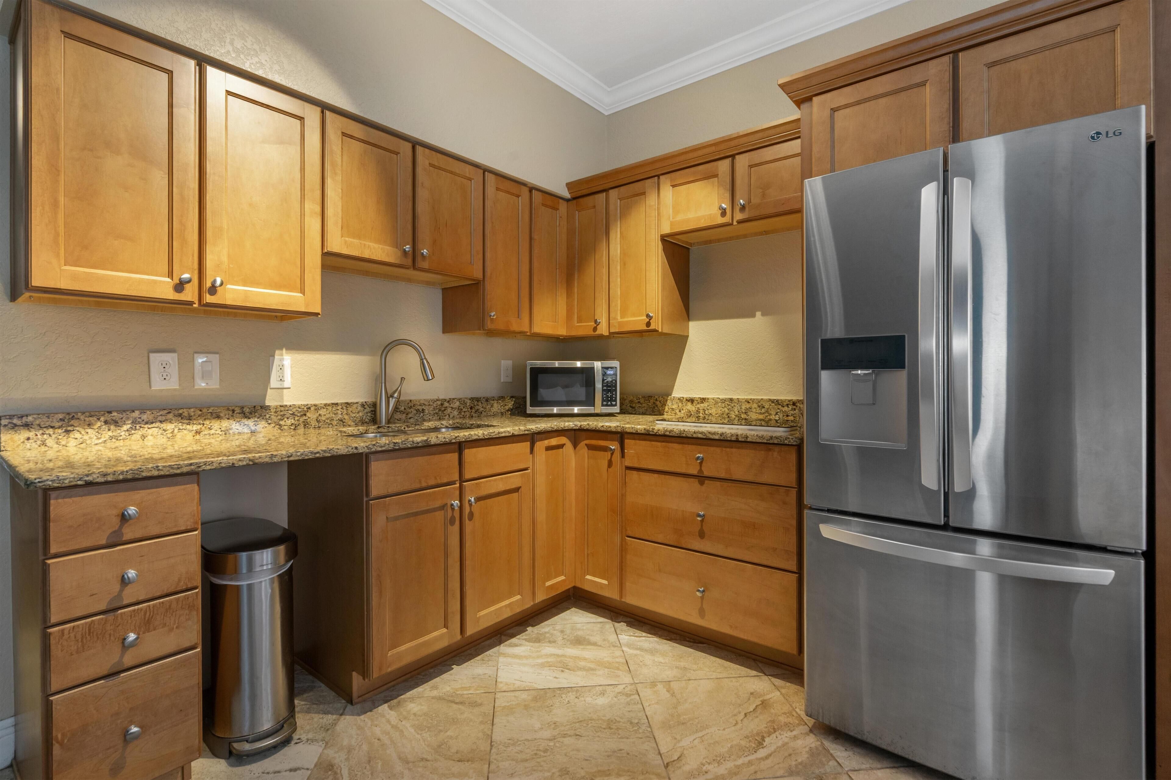 Suite, 1 King Bed, Non Smoking, Balcony | Desk, laptop workspace, blackout curtains, iron/ironing board