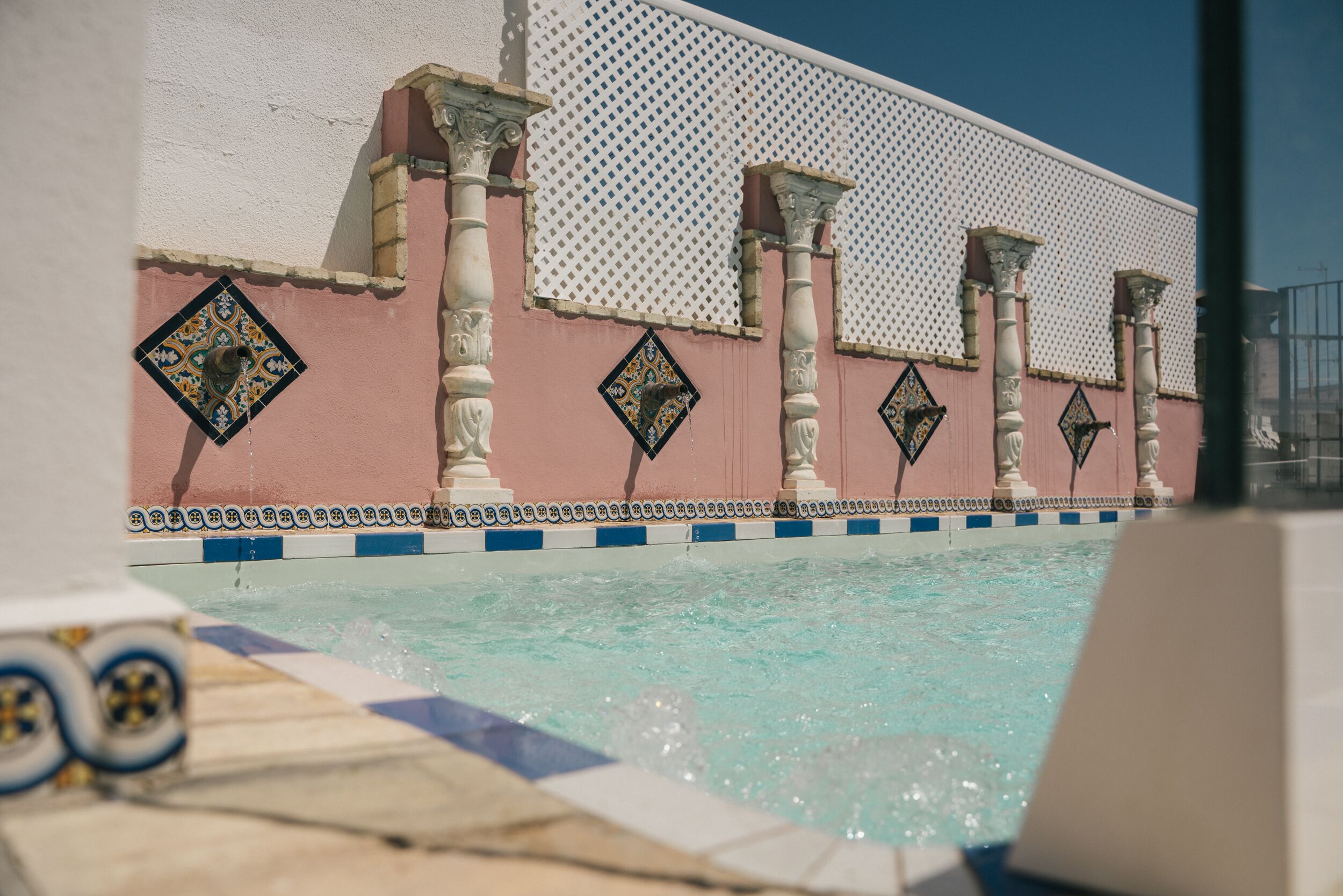 Piscine extérieure (ouverte en saison)