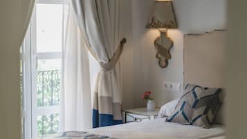 Family Apartment, 2 Bedrooms | 1 bedroom, premium bedding, down comforters, memory foam beds