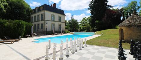 Outdoor pool, a heated pool