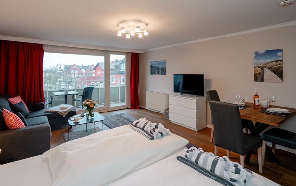 1 bedroom, WiFi, bed sheets - Di Wiis - From here it's a short walk to really everything Westerland has to offer. (Sylt)
