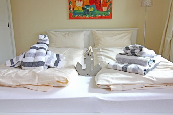 Unclassified image, 1 of 11, button