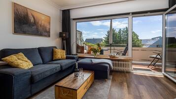 Fernseher, Stereoanlage