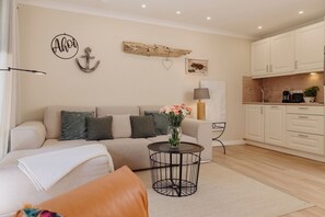 Télévision, chaîne hi-fi