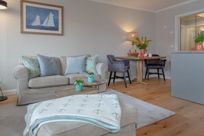 Fernseher, Stereoanlage