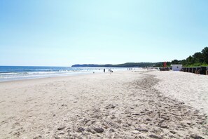 Imagen sin descripción, 4 de 18, botón