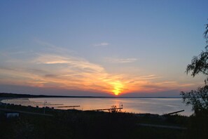Unclassified image, 3 of 26, button - Modern apartment no. 4 with balcony, sauna in the house, garden - Ferienwohnungen am Wald - (Glowe)